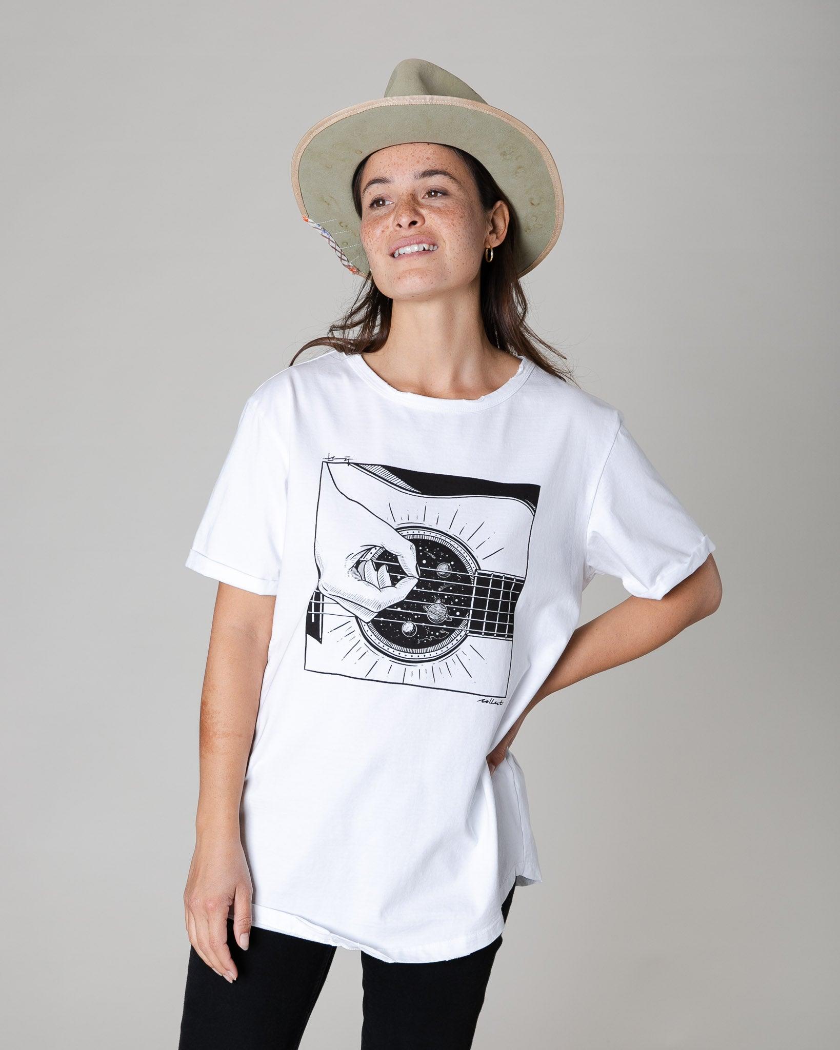 Sons du tee-shirt spatial