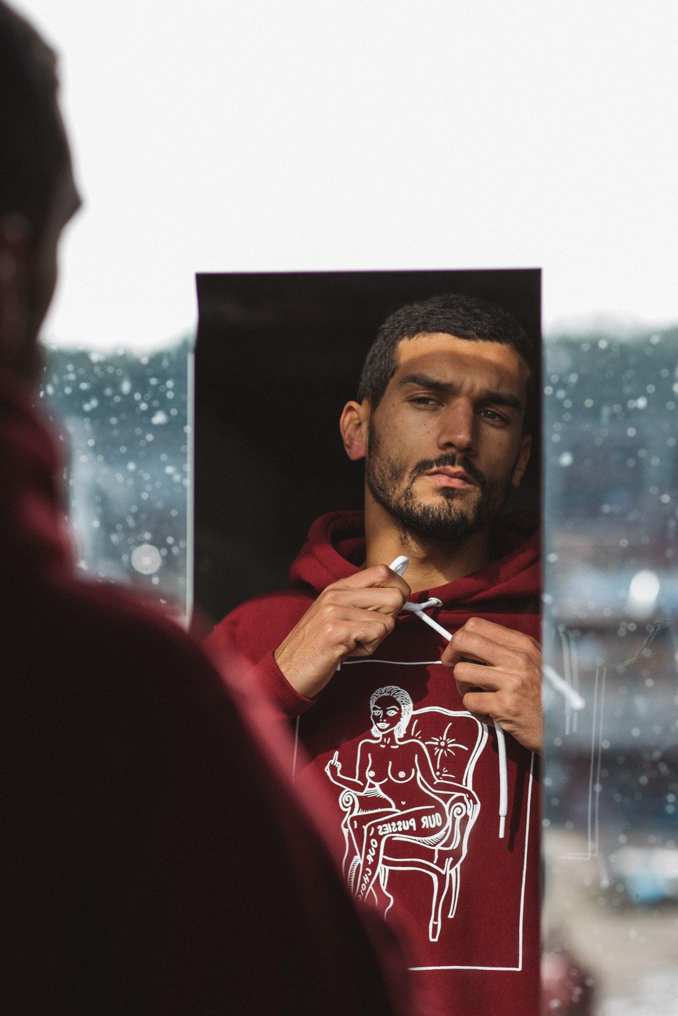 Le nostre fighe la nostra felpa con cappuccio a scelta