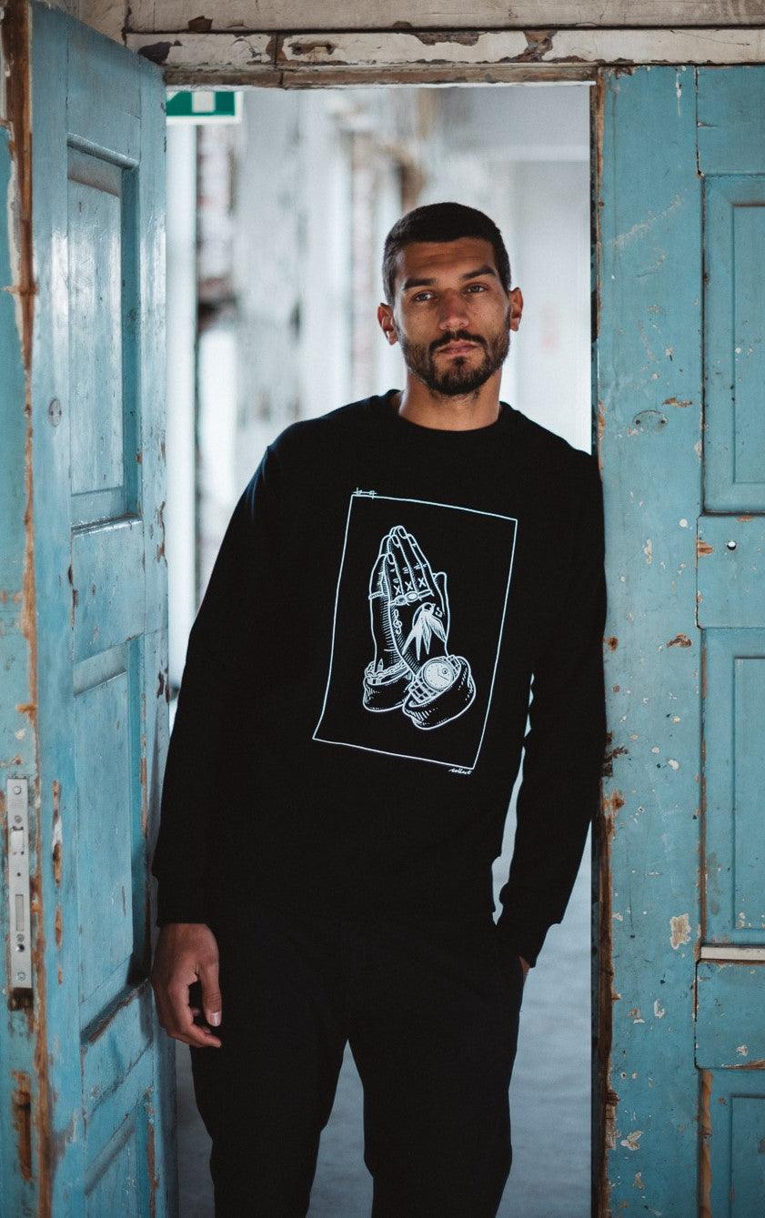 Bete Pullover schwarz