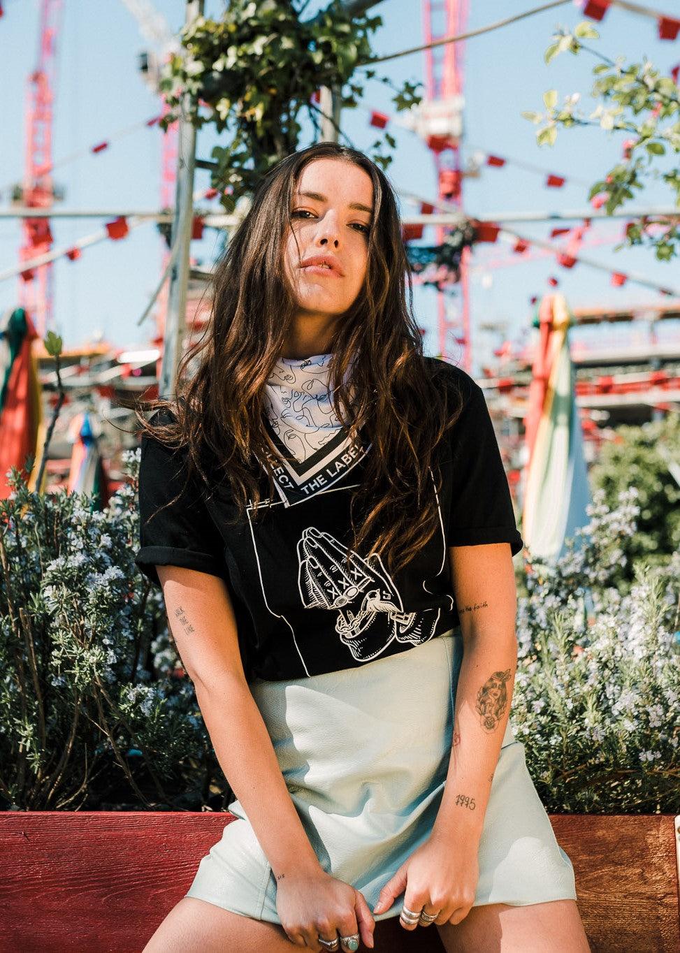 Priez Tee Noir